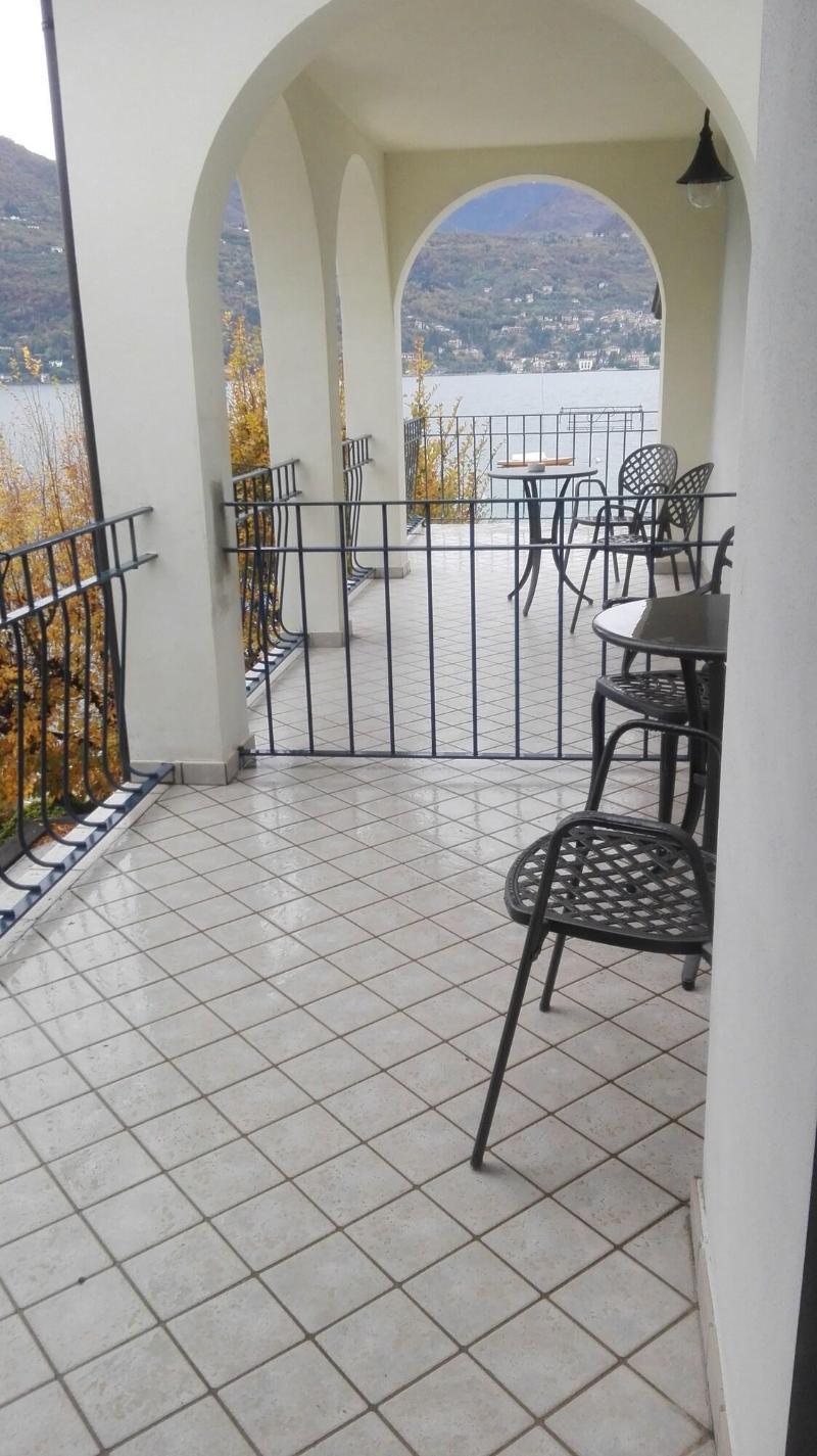Bella Hotel & Restaurant With Private Dock For Mooring Boats San Felice del Benaco Exterior foto