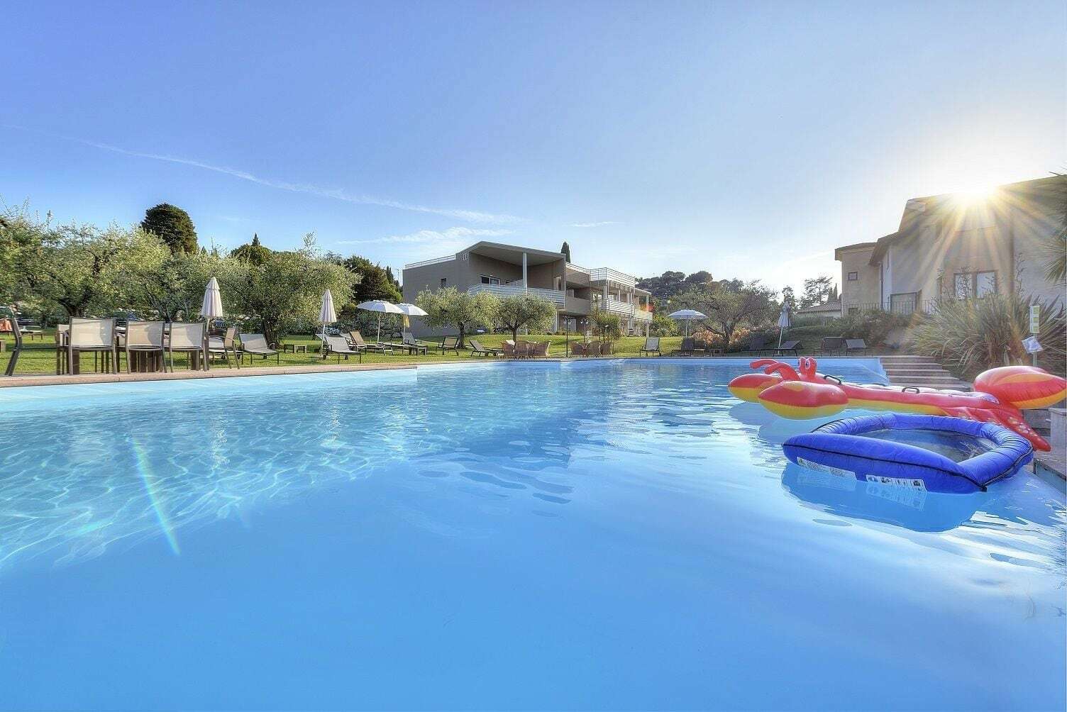 Bella Hotel & Restaurant With Private Dock For Mooring Boats San Felice del Benaco Exterior foto